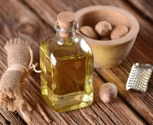 Nutmeg Oil
