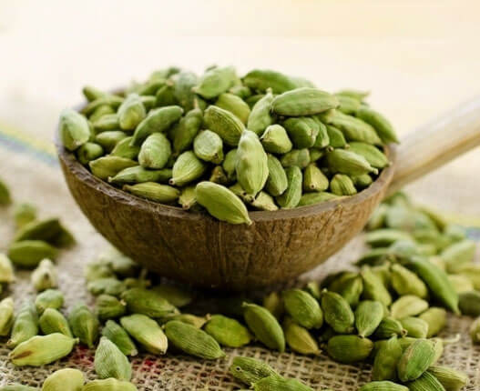 CARDAMOM OIL